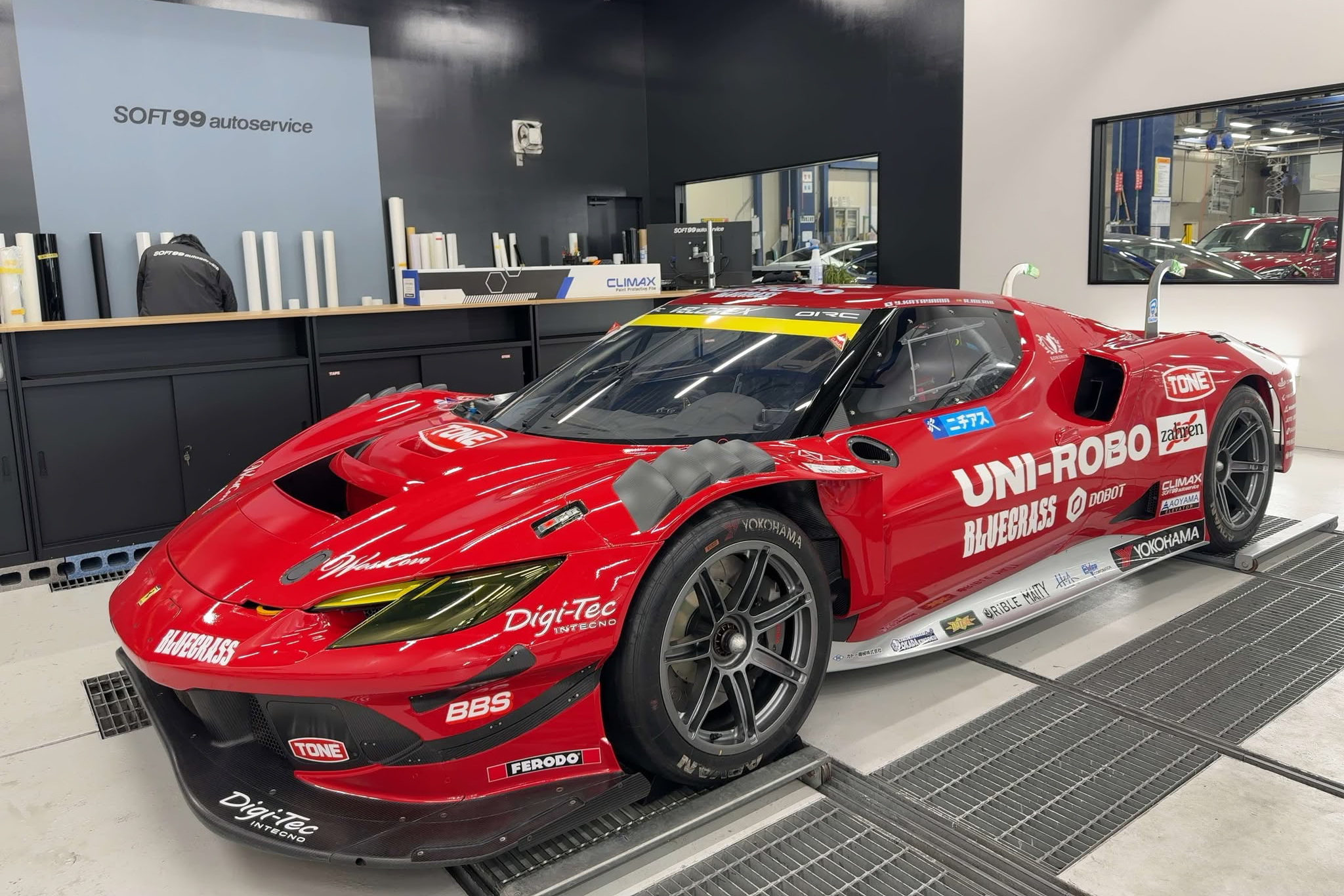 フェラーリ296 GT3（Team Lemans）｜スーパーGTマシンの保護